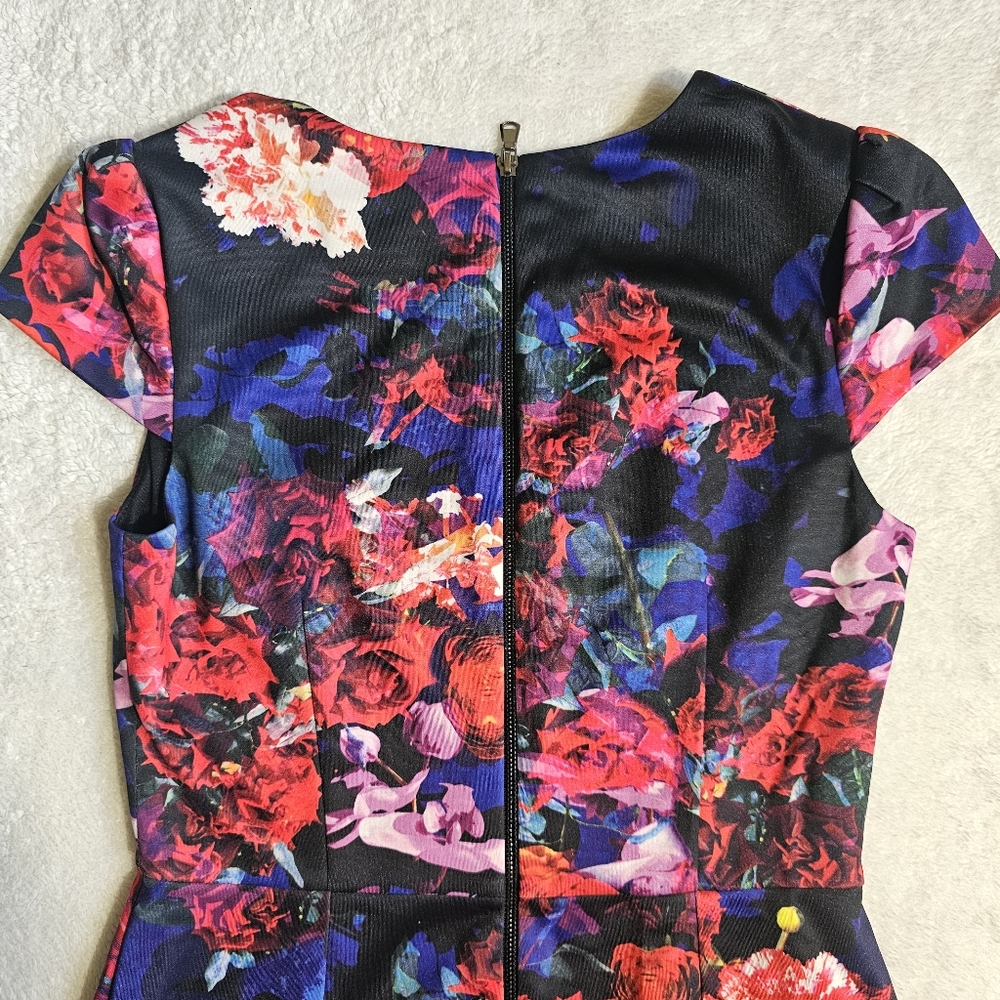 Betsey Johnson Cap Sleeve Floral Dress - Size 6 - Picture 10 of 13
